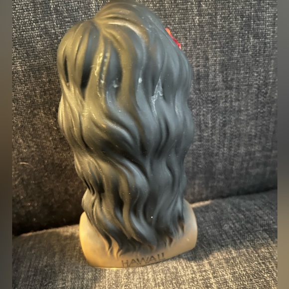 Vintage Hawaiian lady head with silk flower - Picture 3 of 6